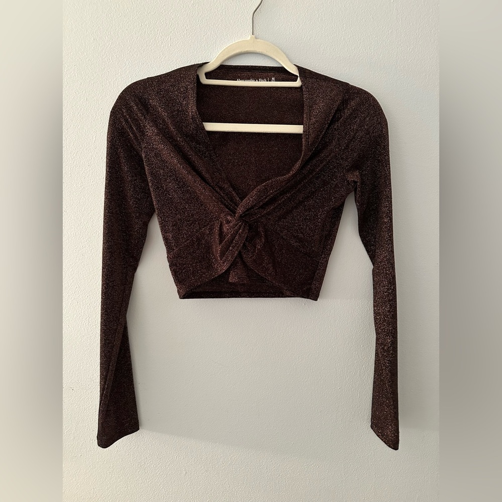 Abercrombie Twist Front Long Sleeve Crop Top (Size XS)